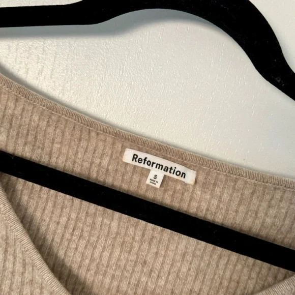 Reformation Hart cashmere sweater - Picture 3 of 4